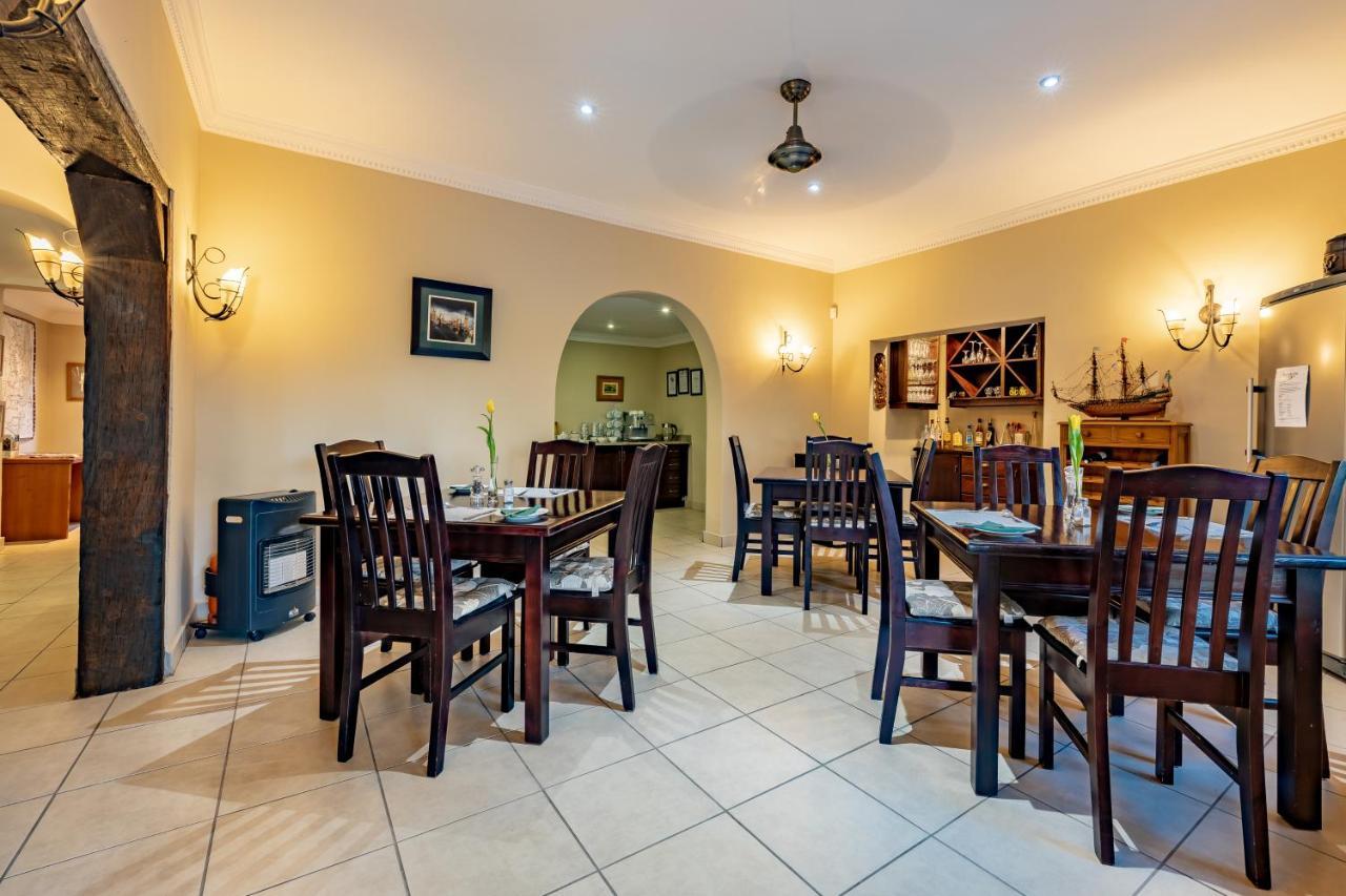 Country Lane Lodge Witrivier Buitenkant foto