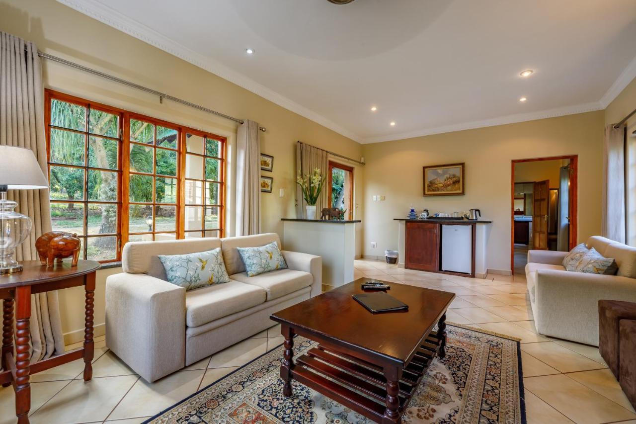 Country Lane Lodge Witrivier Buitenkant foto