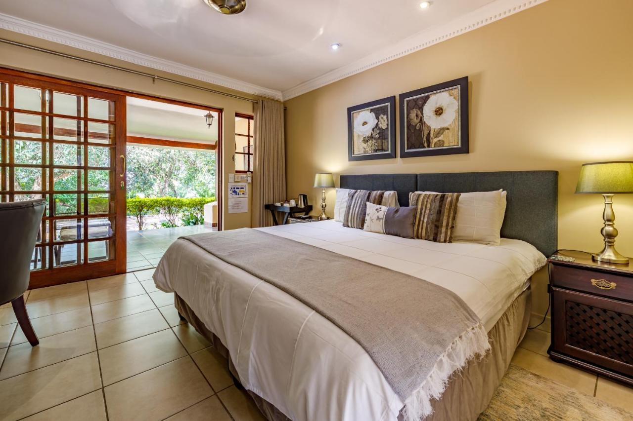 Country Lane Lodge Witrivier Buitenkant foto